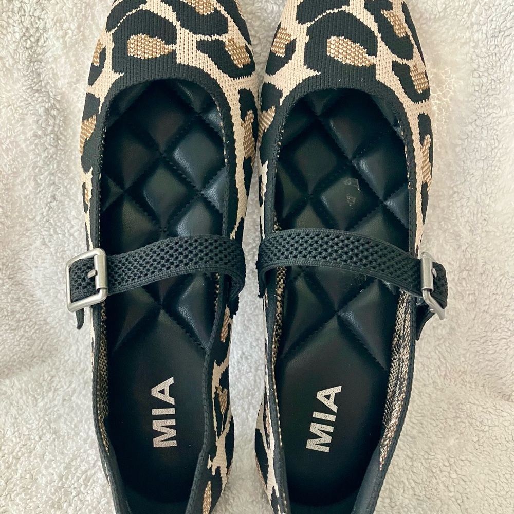 MIA Women's Leopard Print Mary Jane Flats. New!!! Never worn.